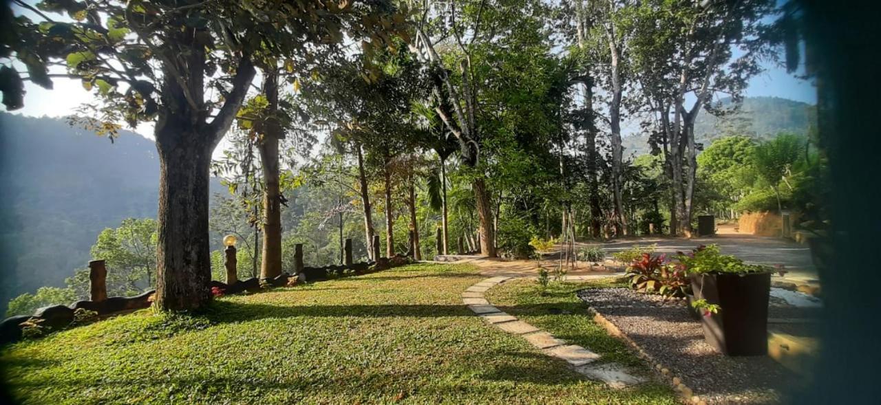 Ceylon Rich Leaves Ella Acomodação com café da manhã Exterior foto